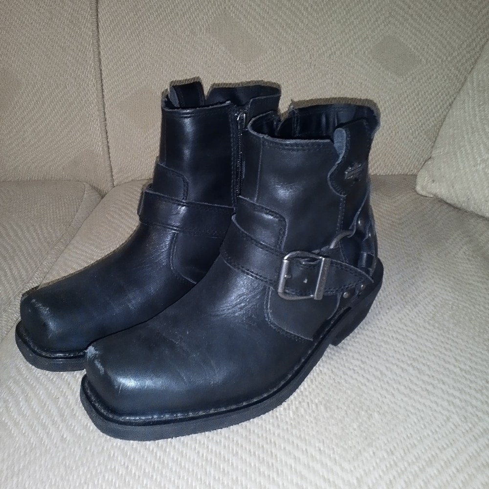 Women's HD Boots